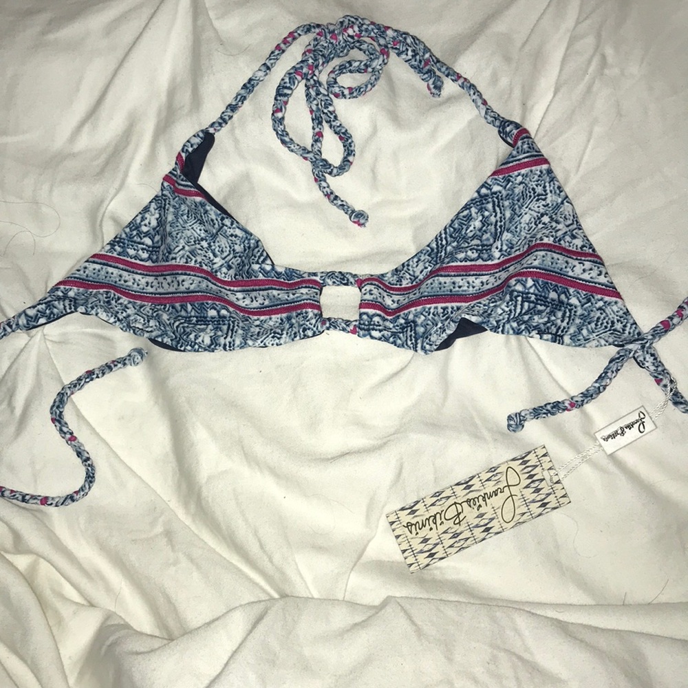 Frankie’s bikini top